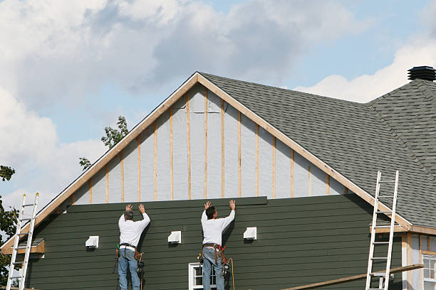 Professional Siding Contractor technician working in Franklinville, NC